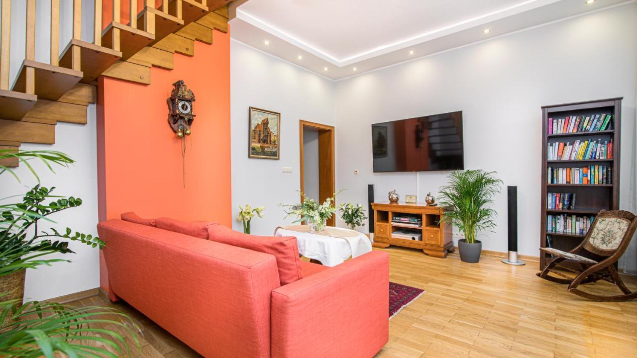 Maya'S Flats & Resorts - Old Town Dluga 72 Maisonette Danzig Exterior foto